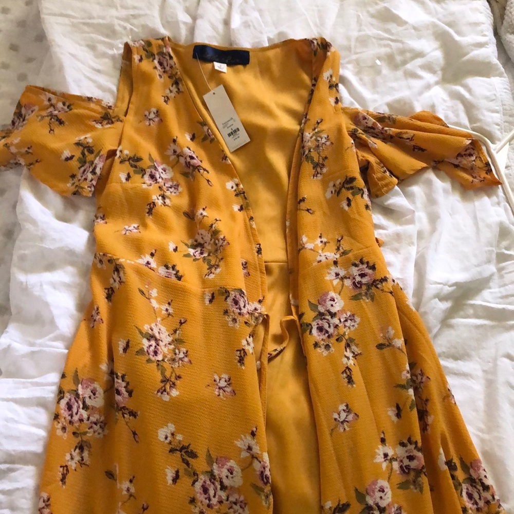 Yellow floral Francesca’s dress